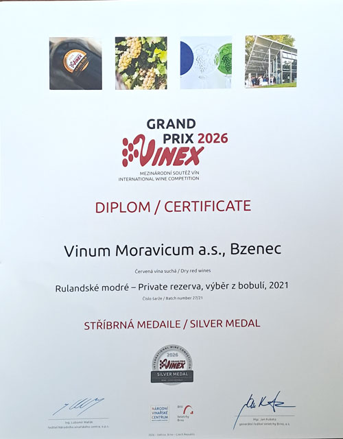 Rulandské modré 2021, výběr z bobulí